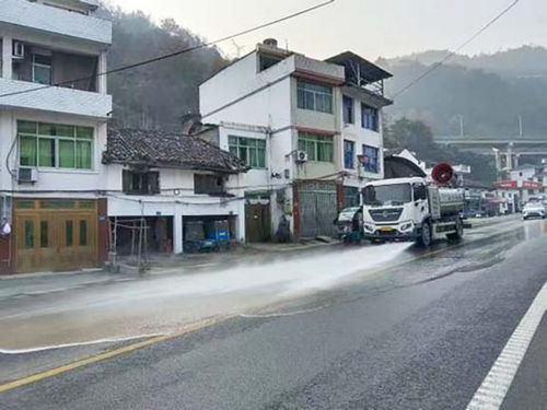 绣美城乡 织就市容管理新画卷